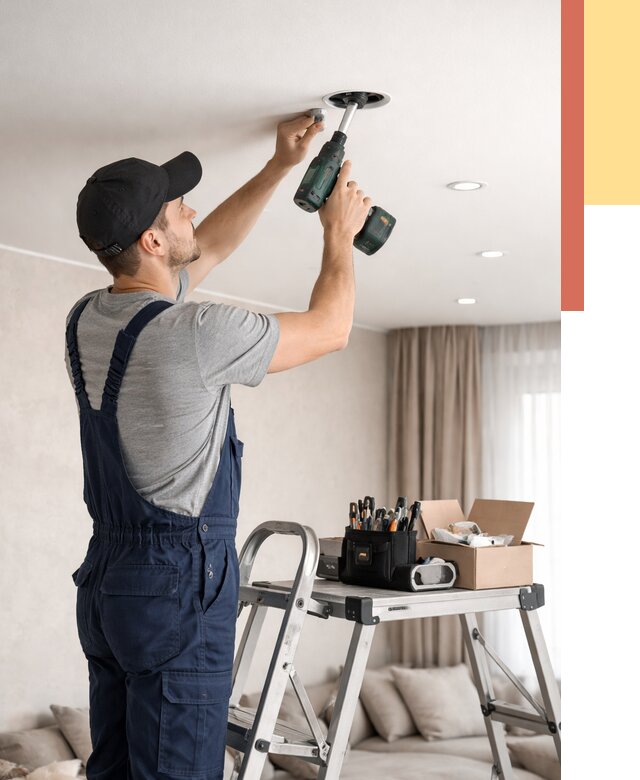 Установка и монтаж точечных светильников в натяжной потолок в Вязьме от 1851 руб. | ОТДЕЛОЧНИК-Взь