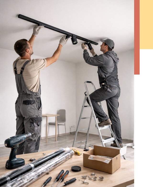 Установка трековых светильников в натяжной потолок в Вязьме от 4318 руб. | ОТДЕЛОЧНИК-Взь